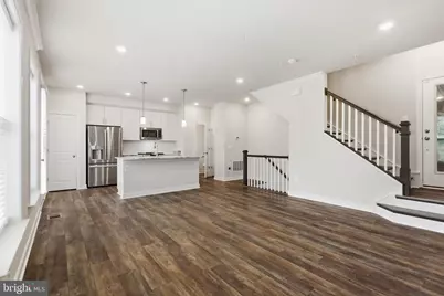 5683 Stephanie Tessa Way Way, Alexandria, VA 22303 - Photo 7