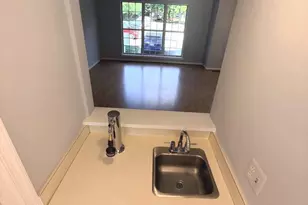 6520 Medinah Ln, Alexandria, VA 22312 - Photo 13