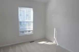 6035 Kestner Cir, Alexandria, VA 22315 - Photo 13