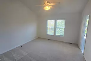 6035 Kestner Cir, Alexandria, VA 22315 - Photo 9