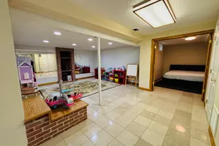 2062 Madrillon Rd, Vienna, VA 22182 - Photo 35