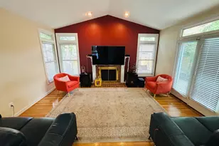 2062 Madrillon Rd, Vienna, VA 22182 - Photo 5