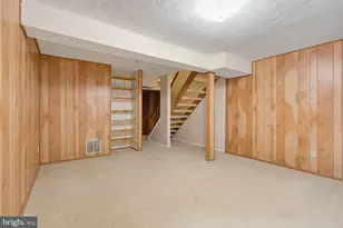 8284 Crestmont Cir, Springfield, VA 22153 - Photo 27