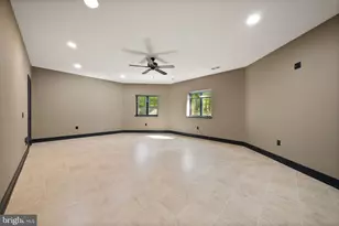8419 Overlook St, Vienna, VA 22182 - Photo 51