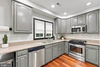 7024 Fieldhurst Court, Alexandria, VA 22315 - Photo 17