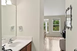 5927 Dungeness Ln, Alexandria, VA 22315 - Photo 17
