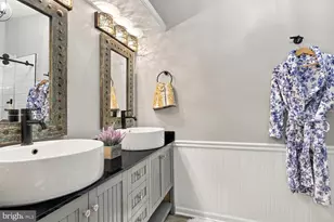 5927 Dungeness Ln, Alexandria, VA 22315 - Photo 13