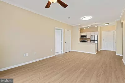 12954 Centre Park Circle #304, Herndon, VA 20171 - Photo 5