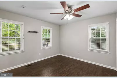 [Address not provided], Springfield, VA 22153 - Photo 9