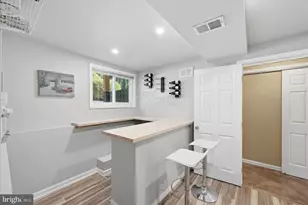 10929 Howland Dr, Reston, VA 20191 - Photo 39