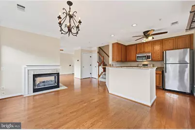 7024 Falls Reach Drive #301, Falls Church, VA 22043 - Photo 7