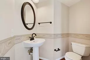 7024 Falls Reach Dr, Falls Church, VA 22043 - Photo 15
