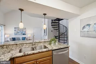 6000 Ellesmere Ct, Alexandria, VA 22315 - Photo 15
