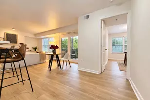 4104 Monument Ct, Fairfax, VA 22033 - Photo 11