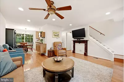 14844 Maidstone Court, Centreville, VA 20120 - Photo 3