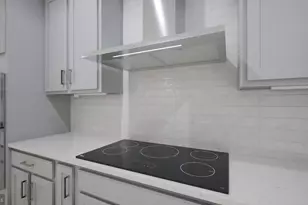13752 Aviation Pl, Herndon, VA 20171 - Photo 7