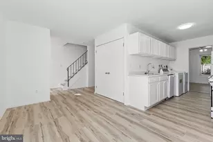 420 Reneau Way, Herndon, VA 20170 - Photo 5
