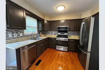 7344 Rhondda Drive, Lorton, VA 22079 - Photo 9