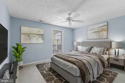 10131 Oakton Terrace Road, Oakton, VA 22124 - Photo 17