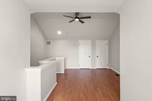 3005 Heritage Springs Ct, Alexandria, VA 22306 - Photo 25