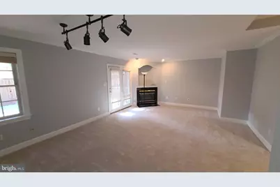 8172 Madrillon Court, Vienna, VA 22182 - Photo 23