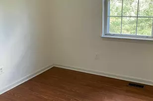 [Address not provided], Alexandria, VA 22315 - Photo 17