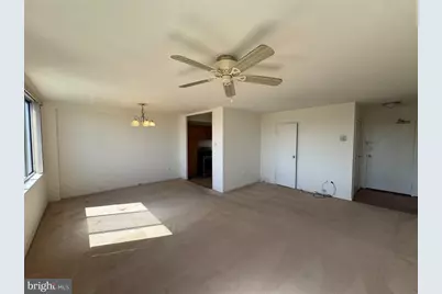6641 Wakefield Drive #812, Alexandria, VA 22307 - Photo 13
