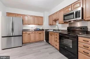 3713 S George Mason Dr, Falls Church, VA 22041 - Photo 3