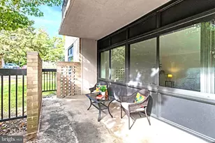 3713 S George Mason Dr, Falls Church, VA 22041 - Photo 1