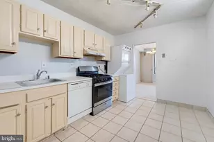 3701 S George Mason Dr, Falls Church, VA 22041 - Photo 11