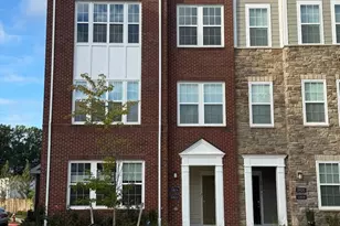 10824 Cedar Ave, Fairfax, VA 22030 - Photo 5