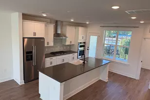 10824 Cedar Ave, Fairfax, VA 22030 - Photo 11