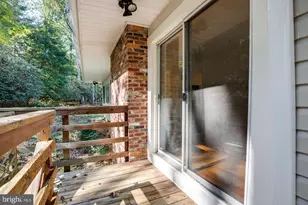 2505 Leeds Rd, Oakton, VA 22124 - Photo 41
