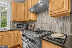8157 Douglas Fir Dr, Lorton, VA 22079 - Photo 19