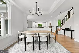 9945 Woodrow St, Vienna, VA 22181 - Photo 15