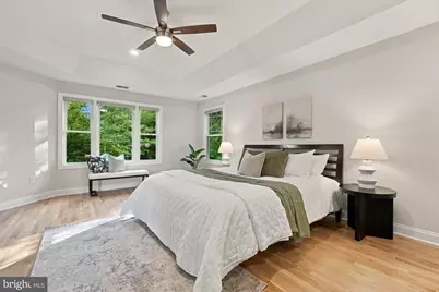 9945 Woodrow Street, Vienna, VA 22181 - Photo 3