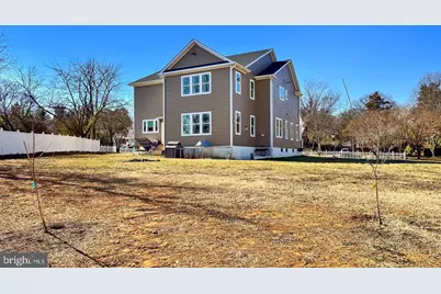 [Address not provided], Alexandria, VA 22306 - Photo 59