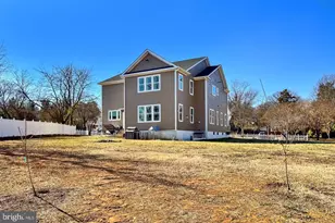 [Address not provided], Alexandria, VA 22306 - Photo 59