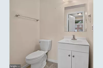 7988 Tyson Oaks Circle, Vienna, VA 22182 - Photo 3
