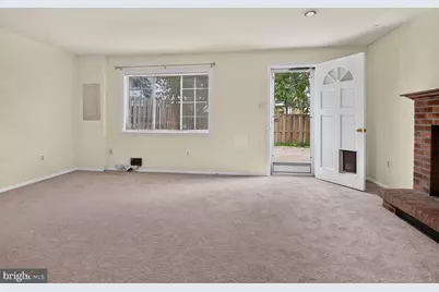 7988 Tyson Oaks Circle, Vienna, VA 22182 - Photo 15
