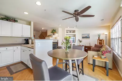 12044 Trumbull Way, Reston, VA 20190 - Photo 23
