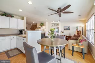 12044 Trumbull Way, Reston, VA 20190 - Photo 23
