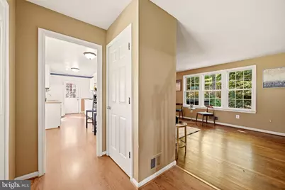 5008 Linette Lane, Annandale, VA 22003 - Photo 5