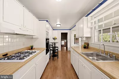 5008 Linette Lane, Annandale, VA 22003 - Photo 3