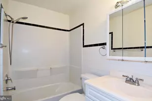 4258 Buckman Rd, Alexandria, VA 22309 - Photo 17