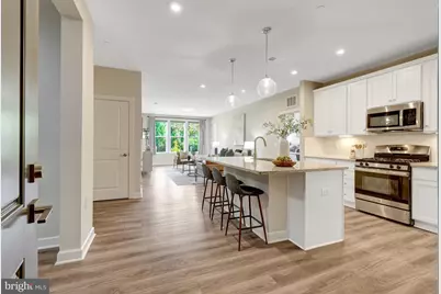3927 Fair Ridge Drive #207, Fairfax, VA 22033 - Photo 3