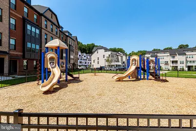 3927 Fair Ridge Drive #207, Fairfax, VA 22033 - Photo 41