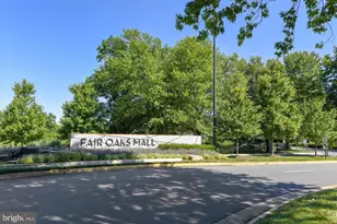 12558 Oviation Dr, Fairfax, VA 22033 - Photo 61