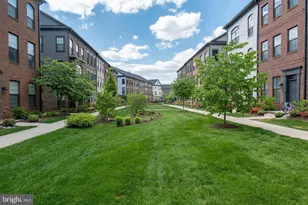 12558 Oviation Dr, Fairfax, VA 22033 - Photo 45
