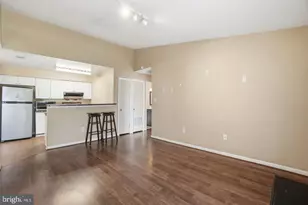 8633 Beekman Pl, Alexandria, VA 22309 - Photo 7